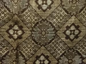 アンティーク　斜め格子に抽象模様織り出し本場泥大島紬道行コート(龍郷)